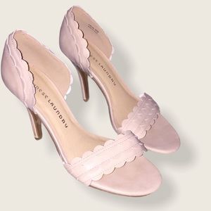 Chinese Laundry Scalloped Pumps